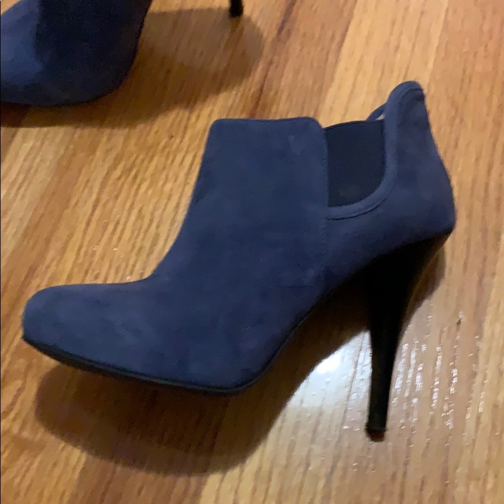 Ankle booties by Guess